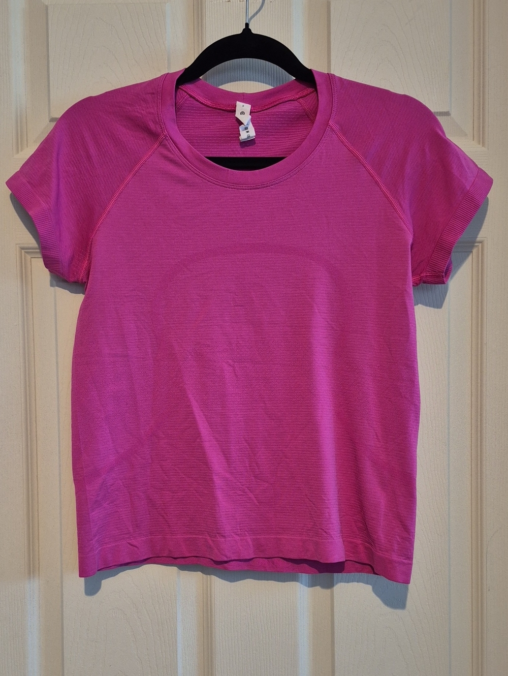 🍋 Lululemon Swiftly Tech Short Sleeve Shirt 2.0 *Race Length Sonic Pink Size 8